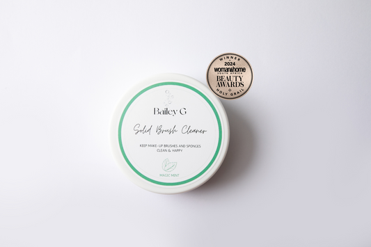 Solid Make-Up Brush Cleaner: Magic Mint